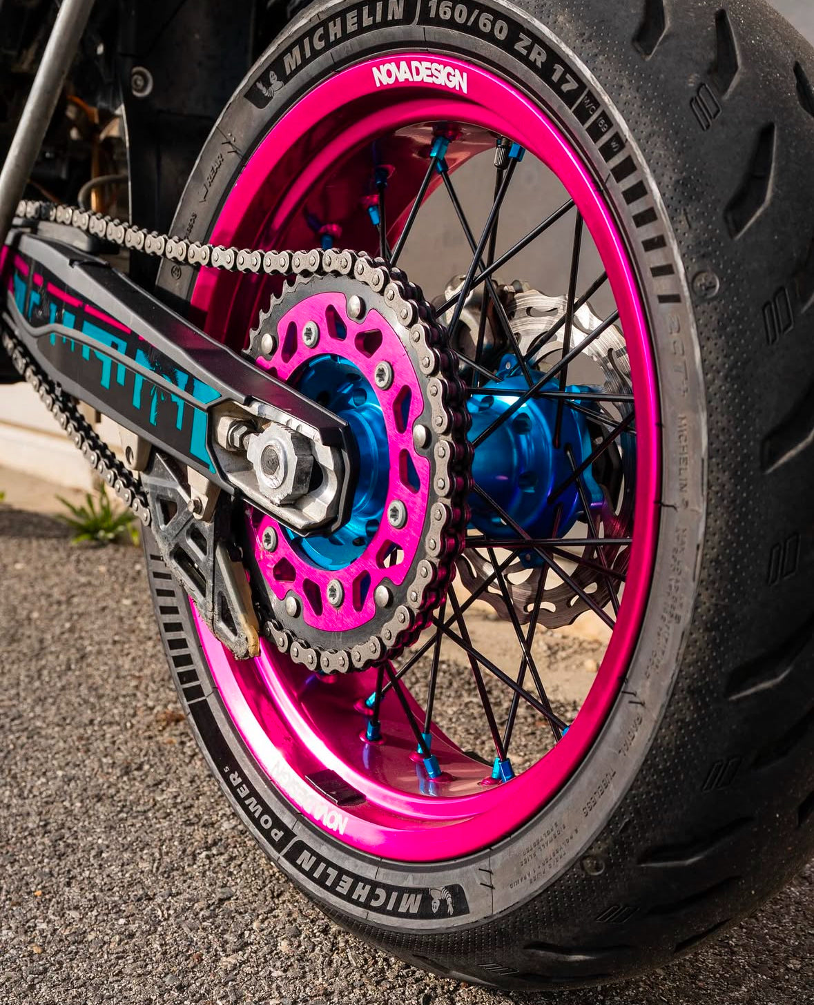 KIT COMPLET SUPERMOTARD 100% PERSONNALISABLE